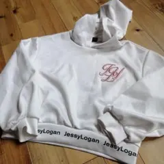 JessyLogan ホワイト フード付きパーカー 140