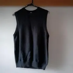 ニットベスト 黒