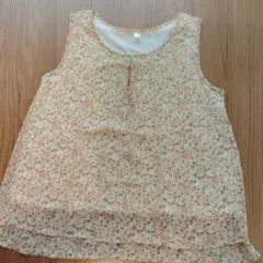 花柄タンクトップのサムネイル