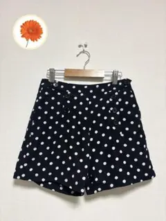 F ミロアミュレット　ドット柄ショートパンツ　黒　裏地　ポケット　ゴムのサムネイル