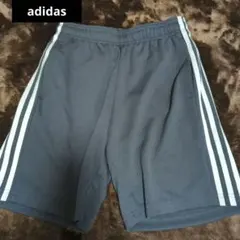 1回着用　adidasアディダス　3本ライン短パン
