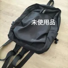 リュック　小さめ　リュックサック　通勤 　通学　黒　軽量　撥水　ナイロン