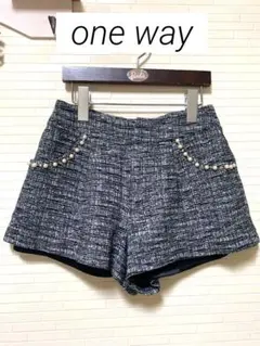 one way【美脚効果】ツイードショートパンツ　パールパンツ