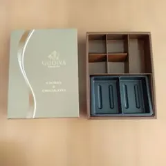 GODIVA　ゴディバ　空き箱のサムネイル