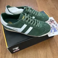 美品　GOLA スウェードスニーカー　グリーンのサムネイル