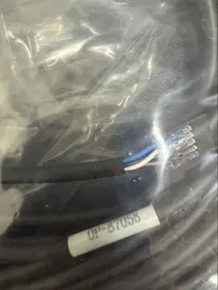 新品】KEYENCE キーエンス OP-87058 センサ用ケーブル 10m - メルカリ