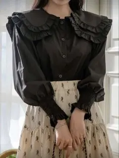 【SHEIN】 DAZY フリルブラウス