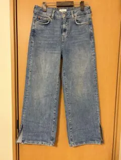 ZARA WOMAN スリット入りデニムパンツ✨