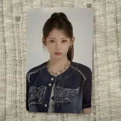 Item thumbnail for item 4c00ef58-84be-4cd5-ad30-1100d0b6c56b