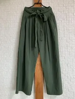 オリーブグリーン ワイドパンツ リボン付き