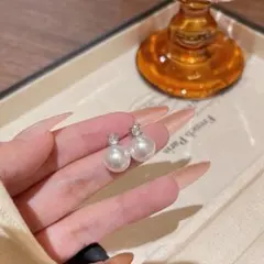 パールクリスタルピアス