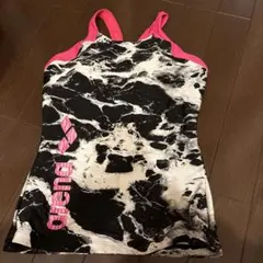 arena スポーツ用水着