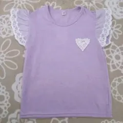 レースつきTシャツ