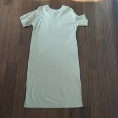 UNIQLO 半袖ロングワンピース マタニティ服 Sサイズ