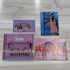 IZ*ONE 日本1stアルバム「Twelve」+ フォトカード2枚+シール