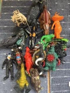怪獣フィギュア 15体(以上)セット