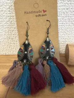 新品★エスニック調 タッセルピアス 両耳用
