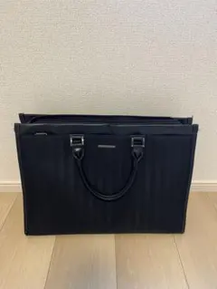 シンプル　ビジネスバッグ