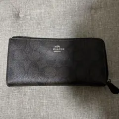 GUACH ダークブラウン 長財布