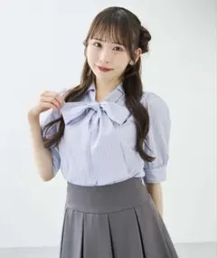 胸刺繍ボウタイ半袖ブラウス INGNI