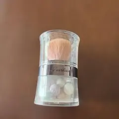 Guerlain Météorites Perles イルミネーティングパウダーのサムネイル