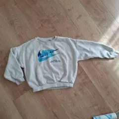 NIKE キッズ トレーナー 　120