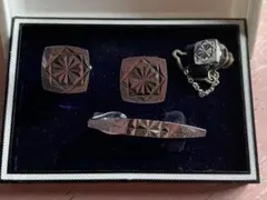 Dandyメンズネクタイピン &カブスボタン& ラペルピンセット　ヴィンテージのサムネイル