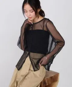 【新品★即日】forksy. 2WAY ニュアンス メロー ラメ シアートップスのサムネイル