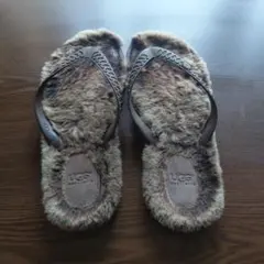 UGG Australia ファーサンダル ビーチサンダルのサムネイル
