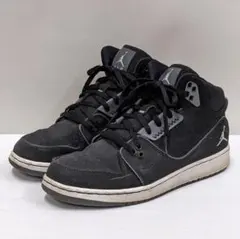 Item thumbnail for item ee5dab8f-0756-4948-8e78-ee1d85d63404