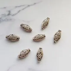 シルバーメタルビーズ7個入☆平型☆アクセサリーパーツエスニック男性自然