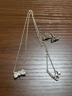 Pandora リボン型ネックレス - メルカリ