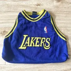 Item thumbnail for item 0f2e1211-ae42-470f-a2da-e5510e9dc46a