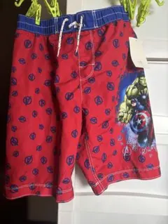 未使用　GAP KIDS marvel アベンジャーズ 男児　男の子　水着