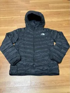 ⭐️The North Face 黒 フード付きダウンジャケット