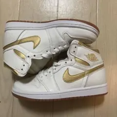 NIKE AIR JORDAN 1 RETRO HI OG 23.5