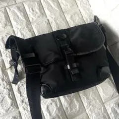 ほぼ新品 オロビアンコ メッセンジャーバッグ ナイロン レザー ロゴプレート