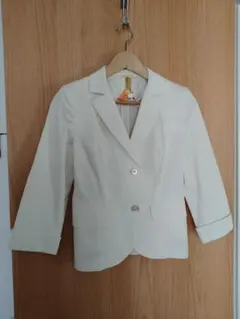 Item thumbnail for item 47fbe40f-c58c-41f6-b80f-67c9d2e7dca5