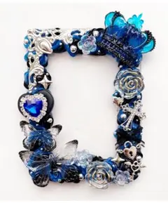 トレカケース ホイップデコ 王冠 蝶 鍵 額縁 青 黒 十字架 バラ ハート