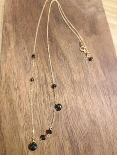 【041】agete K10 ブラックスピネルネックレス