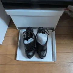 rienda 黒 オープントゥ ハイヒールのサムネイル