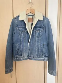 タグつき新品　リーバイス　Ｇジャン　ボア　デニムジャケット