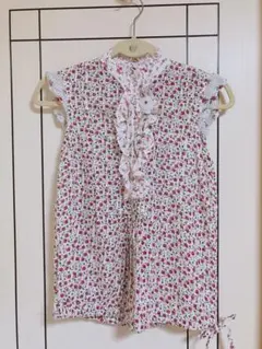 サマーセール♪ZARA 小花柄フリルノースリーブシャツ