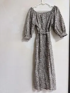 『GU』 ジーユー （S） ロングワンピース 花柄