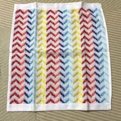 丸眞 タオルハンカチ マルチカラー シェブロン柄のサムネイル
