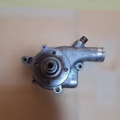 SR311 ウォーターポンプ 21010-25625 U20 新品 - メルカリ