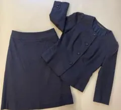 スーツ　濃紺　紺　スカートスーツ