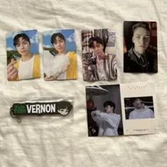Vernon カード4枚、キーホルダー、シール