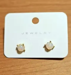 オパール風ストーンのピアス