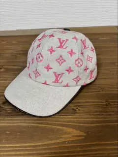 Item thumbnail for item d6de501f-05b4-4999-88c5-66209aa1aa3c